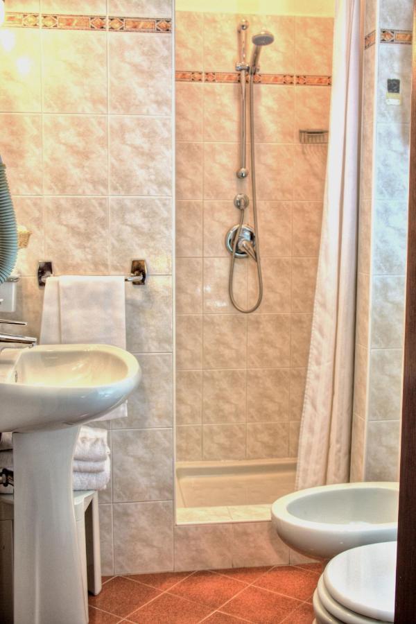 Hotel Torcolo "Residenze Del Cuore" Verona Ngoại thất bức ảnh