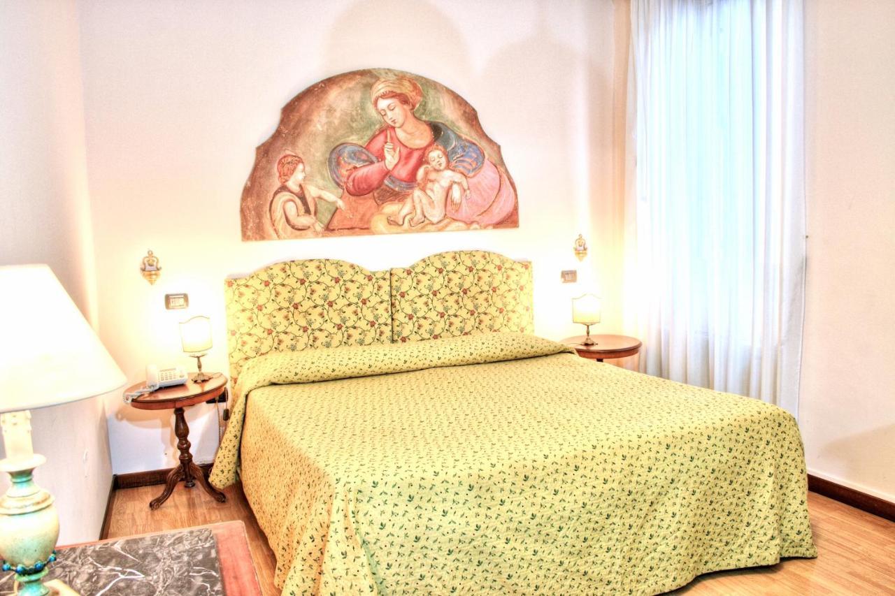 Hotel Torcolo "Residenze Del Cuore" Verona Ngoại thất bức ảnh