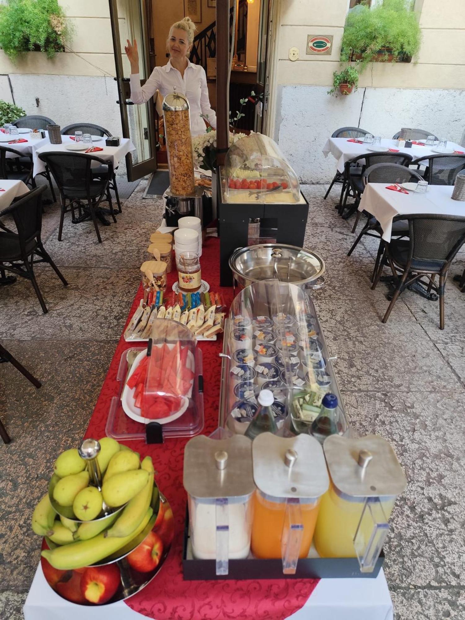 Hotel Torcolo "Residenze Del Cuore" Verona Ngoại thất bức ảnh