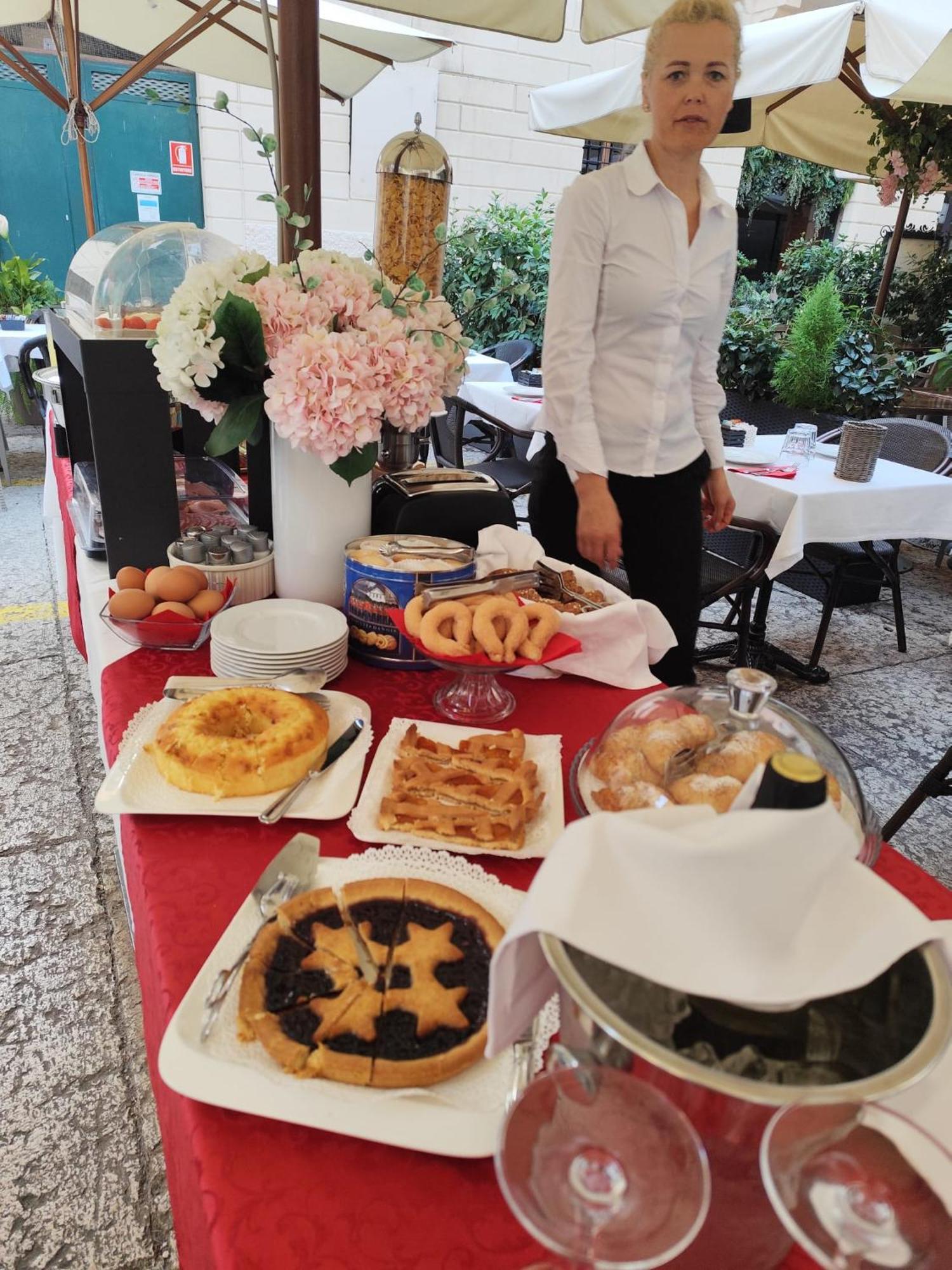 Hotel Torcolo "Residenze Del Cuore" Verona Ngoại thất bức ảnh